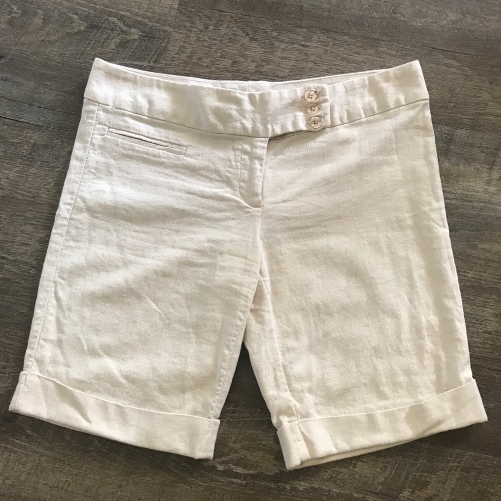 Forever 21 mid-length shorts, off white, size M
